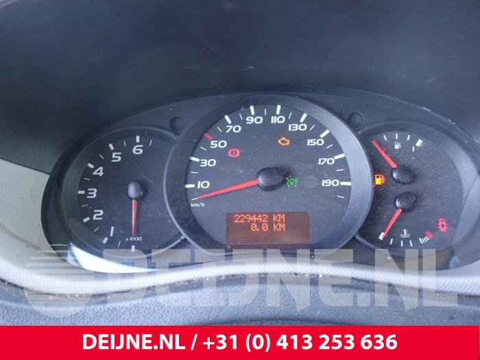Renault Master Tacho - Kombiinstrument KM O244822