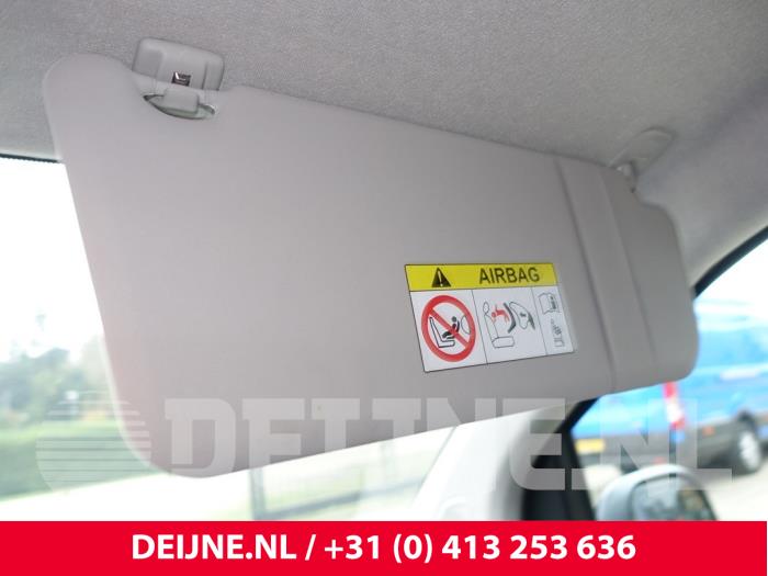 Peugeot Expert Sonnenblende O244914