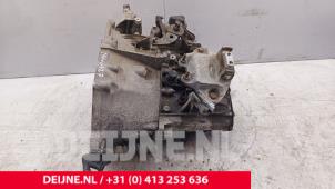Peugeot Expert Gearbox O244925 photo 2