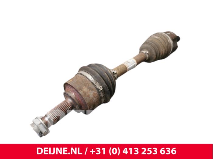 Mercedes Vito Aandrijfas links-voor O245013