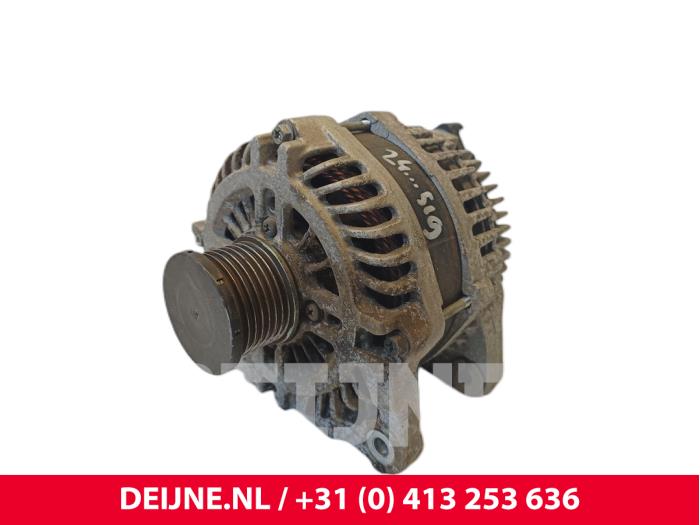 Gebruikte Dynamo Mercedes Vito (447.6) 1.6 109 CDI 16V Prijs € 145,20 Inclusief btw aangeboden door van Deijne Onderdelen Uden B.V.