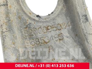 Opel Vivaro Querlenker unten rechts vorne O245249 foto 3