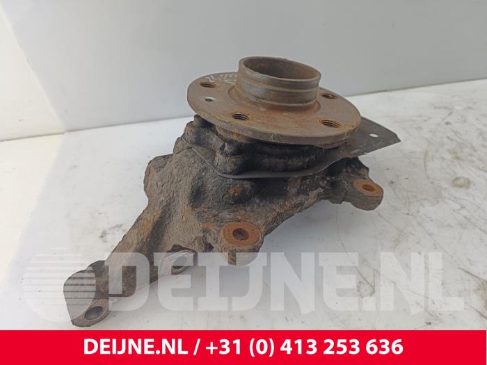 Opel Vivaro Achsschenkel links vorne O245253