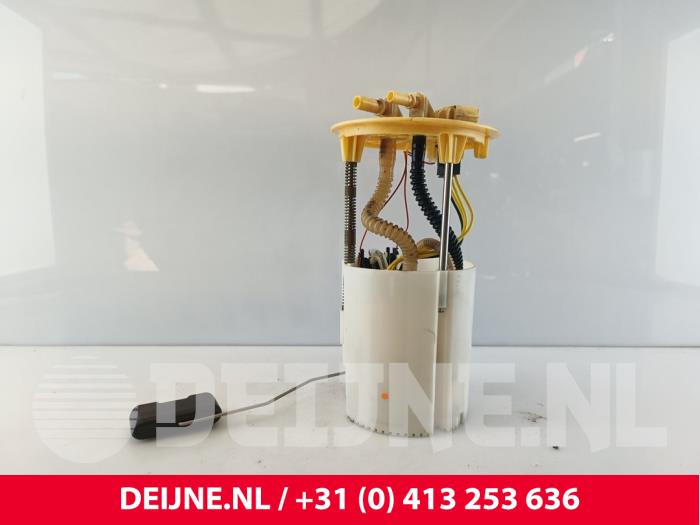 Gebruikte Tank element Pomp Opel Movano 2.3 CDTi Biturbo 16V FWD Prijs € 181,50 Inclusief btw aangeboden door van Deijne Onderdelen Uden B.V.
