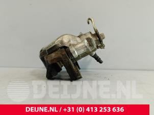 Opel Movano Remklauw (Tang) links-achter O245410 foto 2
