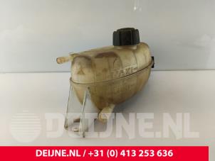 Renault Trafic Expansion vessel O245470 photo 3
