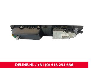 Peugeot Expert Electric window switch O245549 photo 2