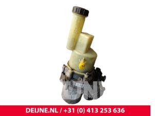 Peugeot Expert Lenkkraftverstärker Pumpe O245742 foto 2