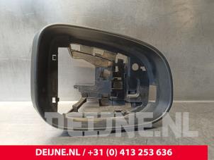 Gebruikte Spiegelkap rechts Volvo V60 I (FW/GW) 1.6 DRIVe Prijs € 25,00 Margeregeling aangeboden door van Deijne Onderdelen Uden B.V.