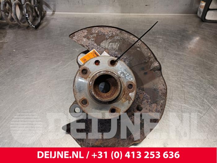Volkswagen Transporter Fusee links-voor O245871
