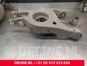 Porsche Panamera Querlenker rechts hinten O245881 foto 3