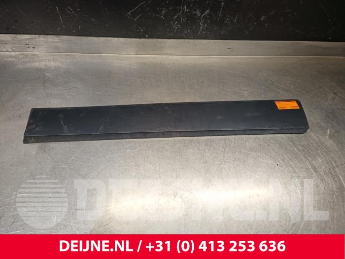 Opel Vivaro Decorative strip O245900