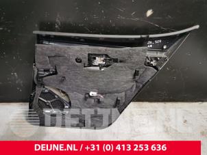 Porsche Panamera Portierbekleding 4Deurs links-achter O245911 foto 2