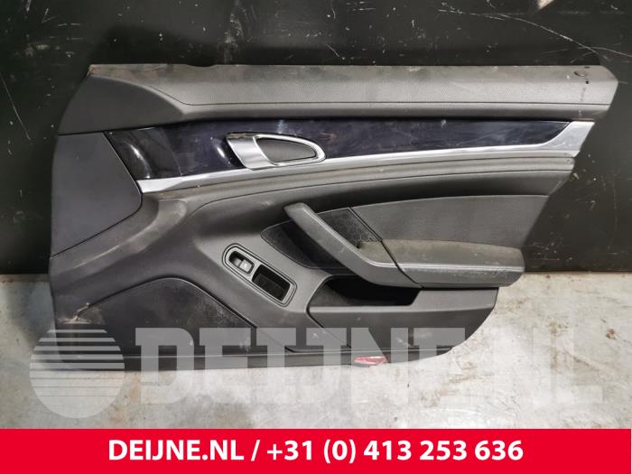 Porsche Panamera Front door trim 4-door, right O245914