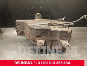 Gebruikte Tank adblue Ford Transit Custom 2.0 TDCi 16V Eco Blue 130 mHEV Prijs € 363,00 Inclusief btw aangeboden door van Deijne Onderdelen Uden B.V.