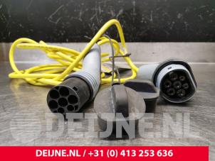 Tesla Model X Ladekabel Elektro-auto O245939 foto 2