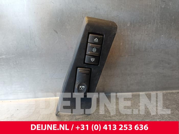Renault Master Elektrisch Raam Schakelaar O245971