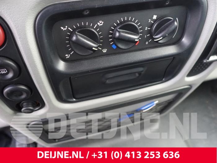 Renault Master Heizung Bedienpaneel O245980