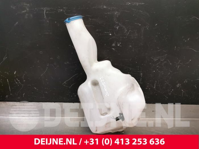 Mercedes Sprinter Scheibensprühertank vorne O246026