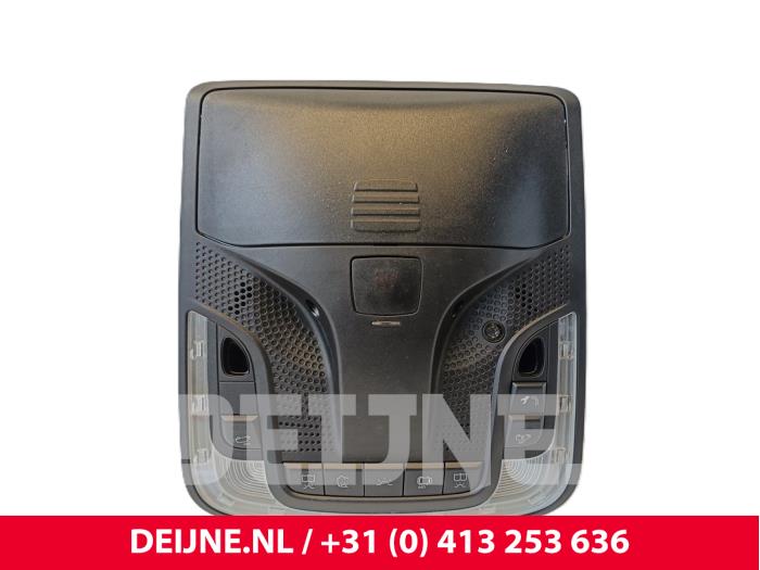 Mercedes Sprinter Innenbeleuchtung vorne O246065