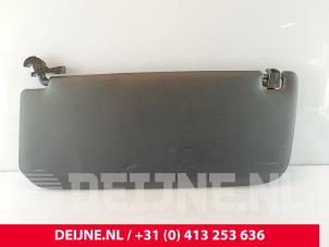 Gebruikte Zonneklep Mercedes Sprinter 5t (907.6) 514 CDI 2.1 D RWD Prijs € 36,30 Inclusief btw aangeboden door van Deijne Onderdelen Uden B.V.