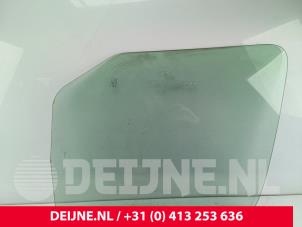 Mercedes Sprinter Türscheibe 2-türig links O246107 foto 2