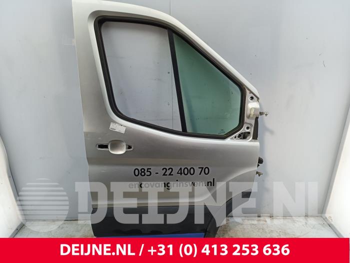 Ford Transit Tür 2-türig rechts O246148