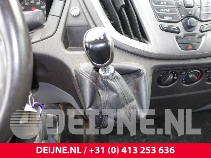 Ford Transit Schaltung O246171
