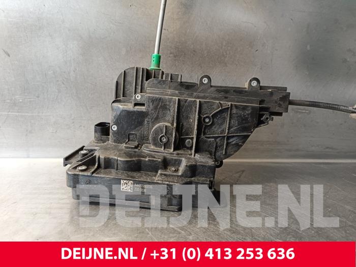 Mercedes Vito Türschlossmechanik 2-türig rechts O246194