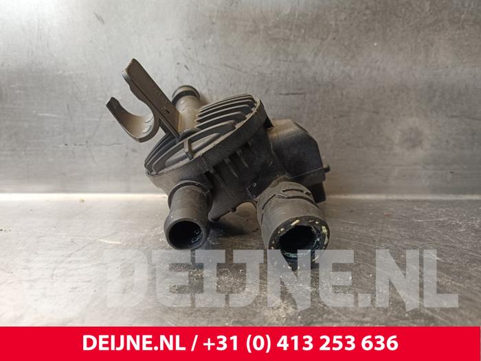 Volvo V60 Extra waterpomp O246279