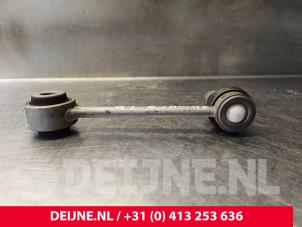 Porsche Taycan Spurstange links O246283 foto 3