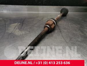 Renault Master Aandrijfas rechts-voor O246300 foto 2