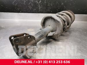 Renault Master Stoßdämpferstrebe rechts vorne O246347 foto 2