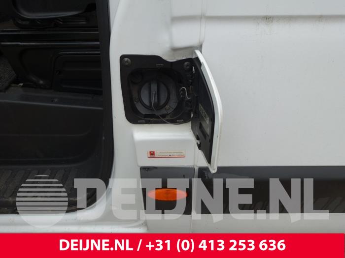 Renault Master Tankklappe O246357