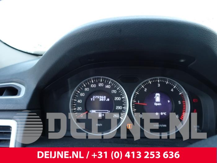 Volvo V70 Odometer KM O246554