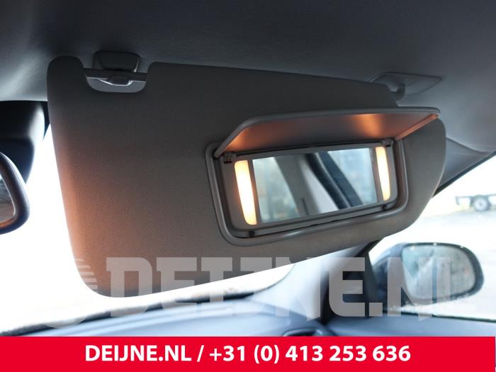 Volvo V70 Sonnenblende O246583