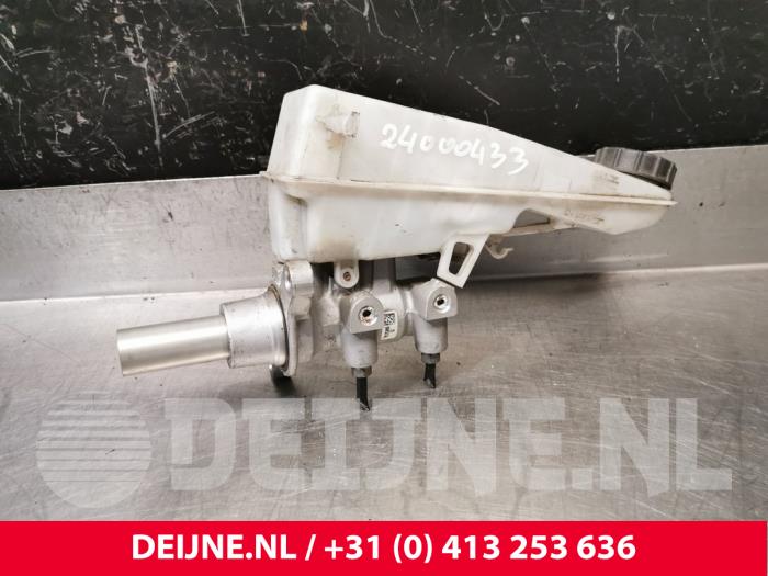 Peugeot Expert Hauptbremszylinder O246880