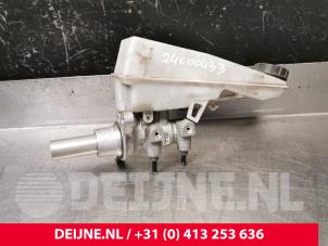 Gebruikte Hoofdremcilinder Peugeot Expert (V1/VA/VB/VE/VF/VT/VY) 2.0 Blue HDi 120 16V Prijs € 30,25 Inclusief btw aangeboden door van Deijne Onderdelen Uden B.V.