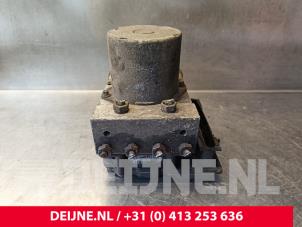 Mercedes Sprinter ABS Pomp O247134 foto 2