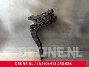 Mercedes Sprinter Accelerator pedal O247211 photo 3