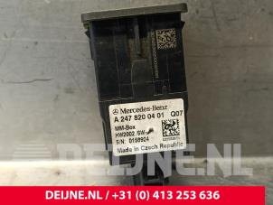Mercedes Sprinter AUX / USB-Anschluss O247212 foto 3
