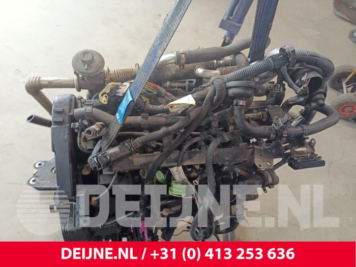 Motor van een Peugeot Boxer (244) 2.2 HDi 2005