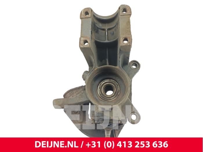 Peugeot Boxer Achsschenkel links vorne O247406