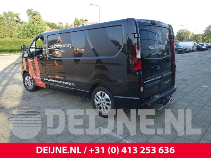 Opel Vivaro Rücklicht links O247458
