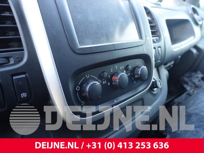 Opel Vivaro Heizung Bedienpaneel O247466
