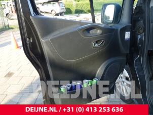 Opel Vivaro Tür 2-türig links O247468 foto 2