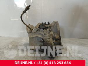 Ford Transit Connect Versnellingsbak O247538 foto 2