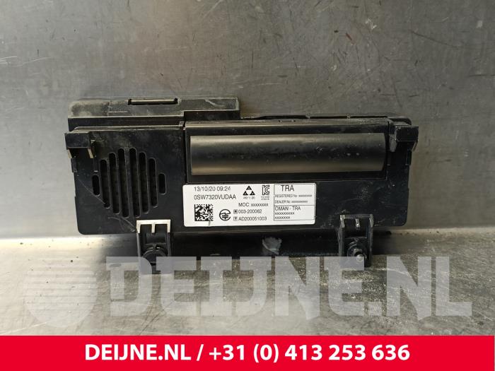 Gebruikte Bluetooth module Peugeot Expert (V1/VA/VB/VE/VF/VT/VY) 1.5 BlueHDi 100 Prijs € 54,45 Inclusief btw aangeboden door van Deijne Onderdelen Uden B.V.