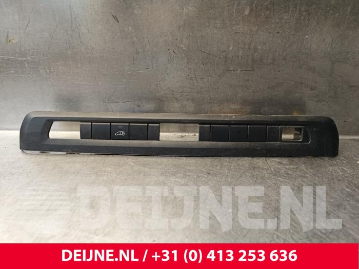 Peugeot Expert Zentralverriegelung Schalter O247606