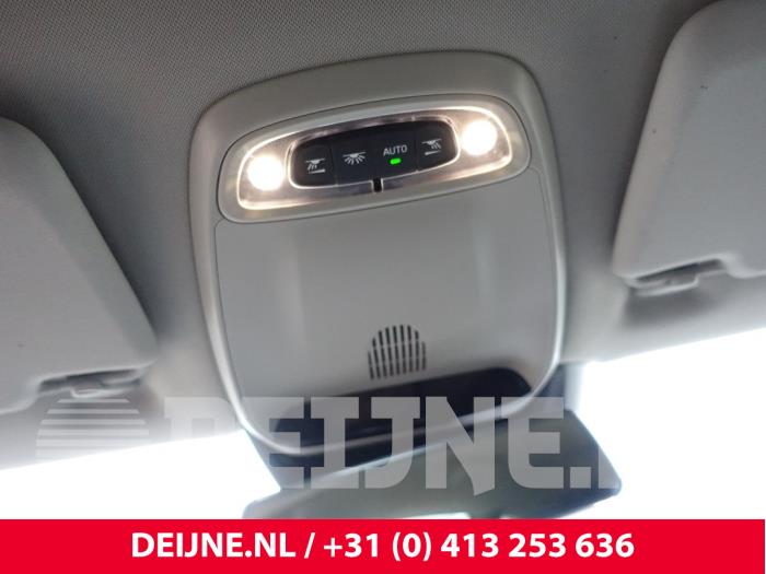 Volvo V40 Interior lighting, front O247701